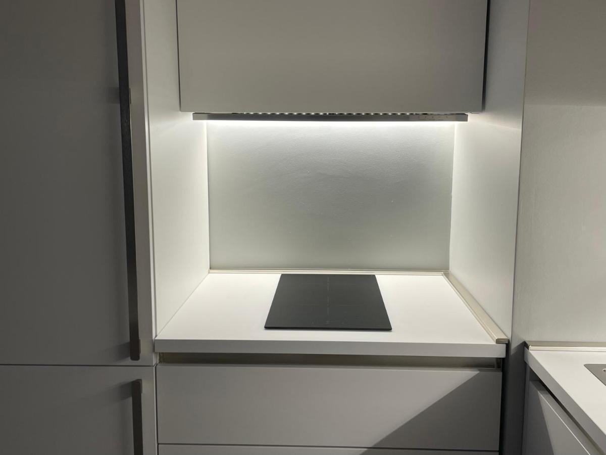La Finestra Sul Mare Modern Apartment Giardini Naxos Eksteriør billede