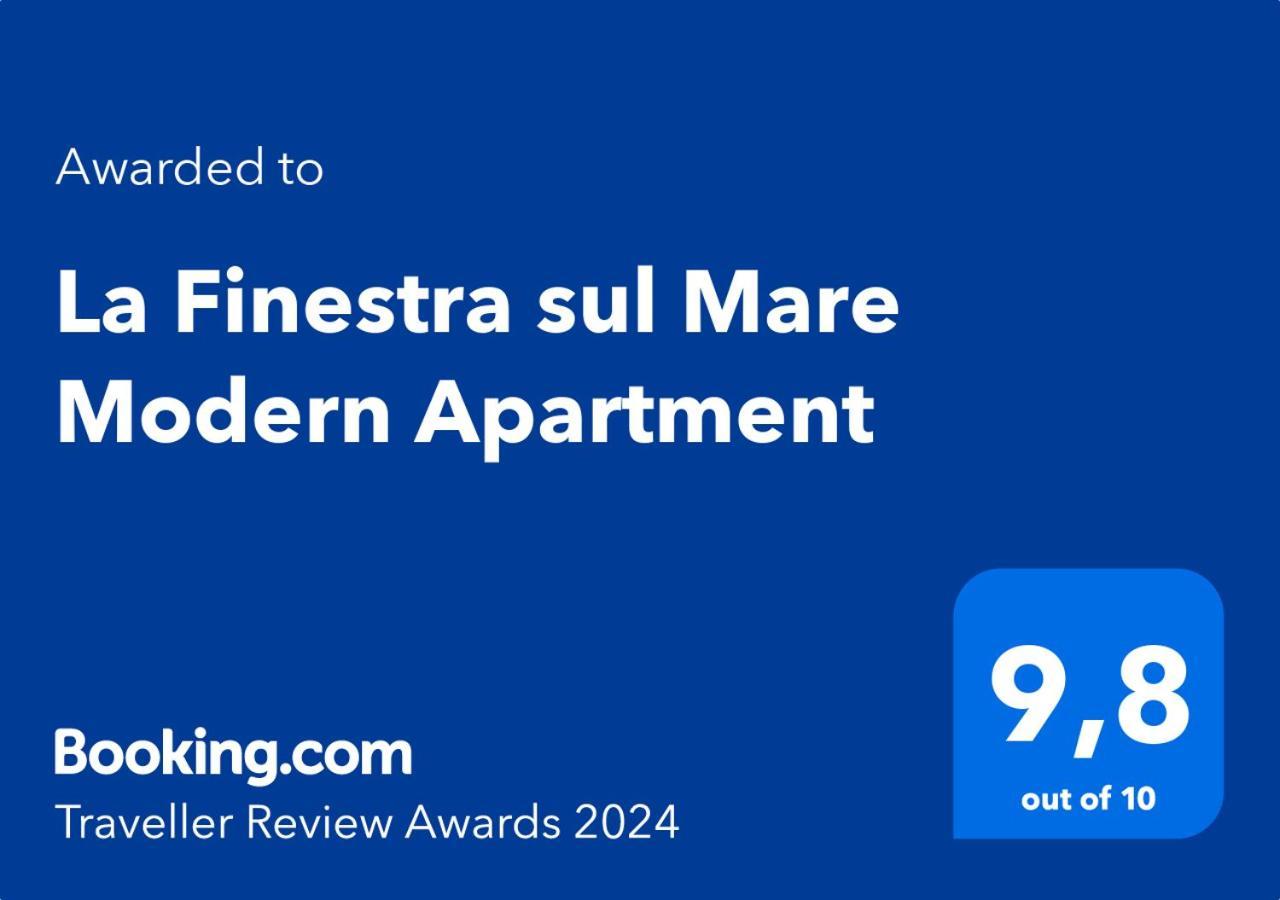 La Finestra Sul Mare Modern Apartment Giardini Naxos Eksteriør billede